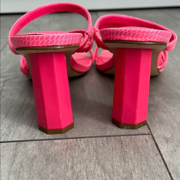 MARC FISHER Colorful Strappy Heeled Sandals, Size 7.5 - Picture 4 of 9